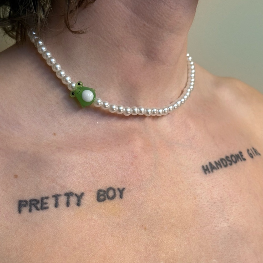 Frog-et Me Not 𓆏 - Picture 4 of 4